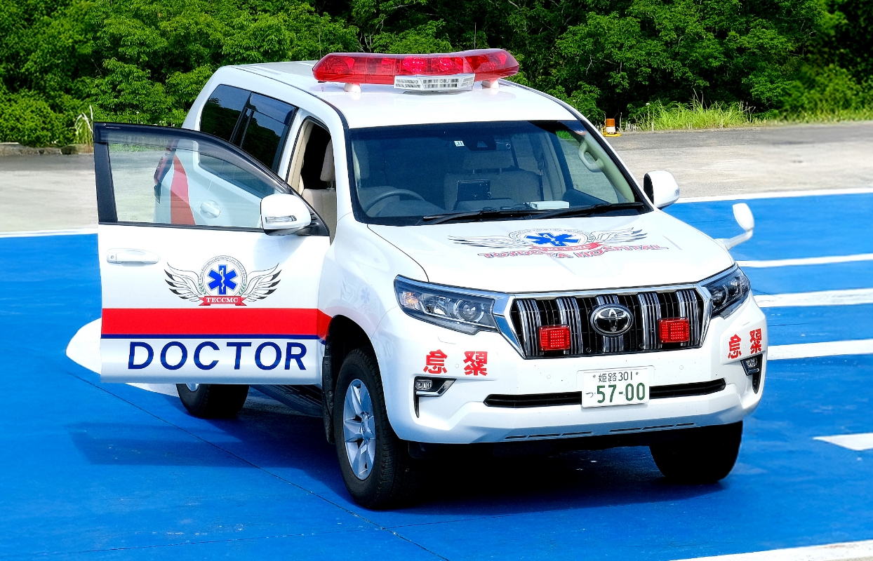 Doctor Car